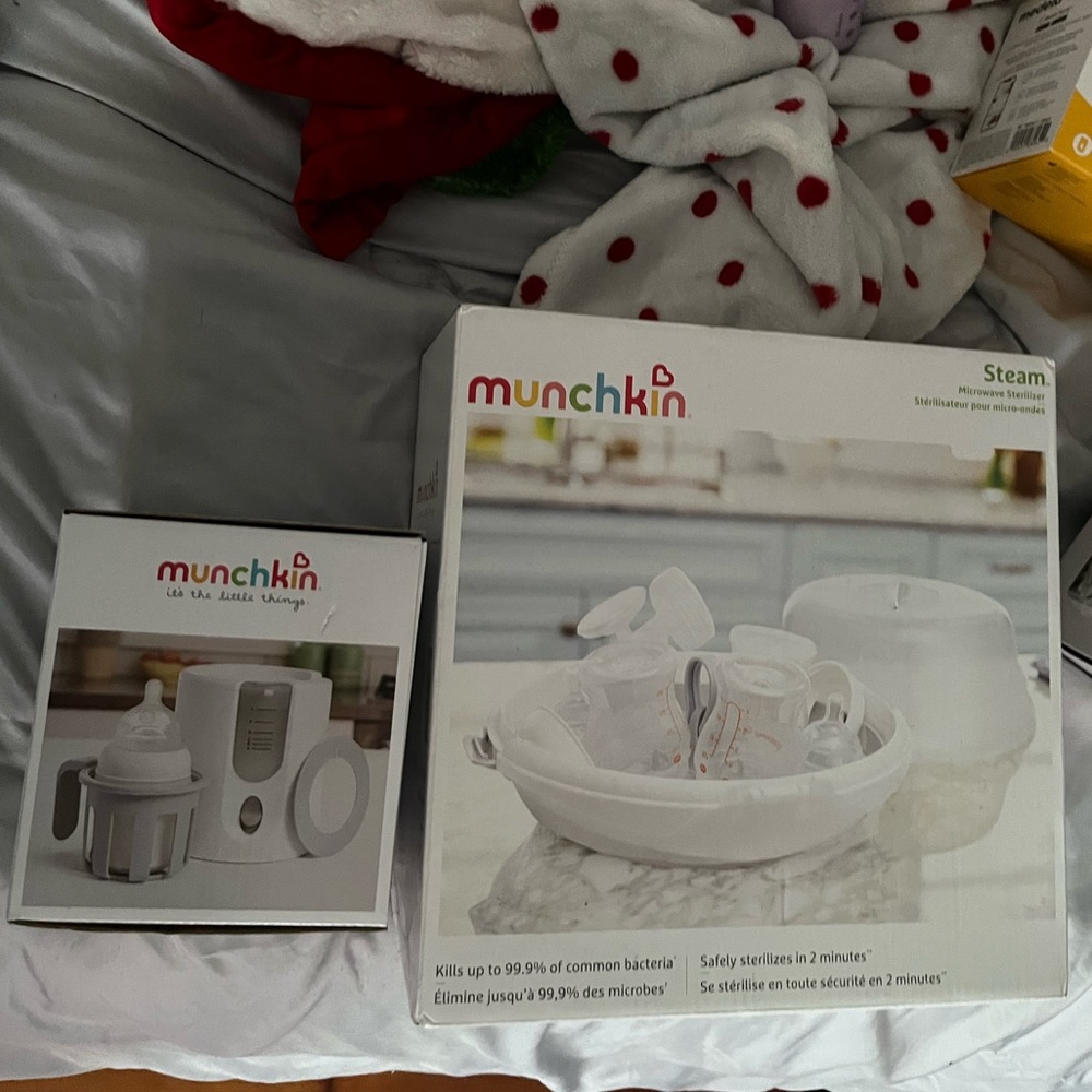 Bottle warmer and sterilizer